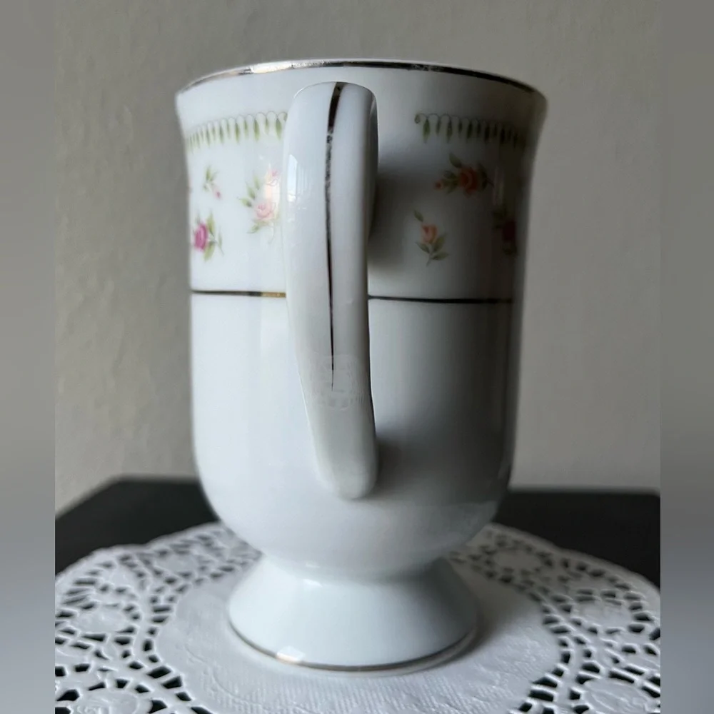 ABINGDON 💐Fine Porcelain China Footed Coffee Cup